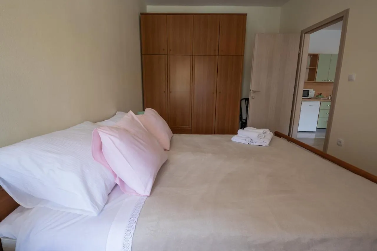Apartment Blaskovic Novigrad  Novigrad (Dalmácia)